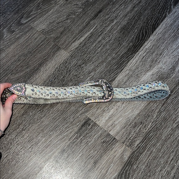 Western Wear Rhinestone Embellished Leather Belt (M?) - Picture 3 of 10